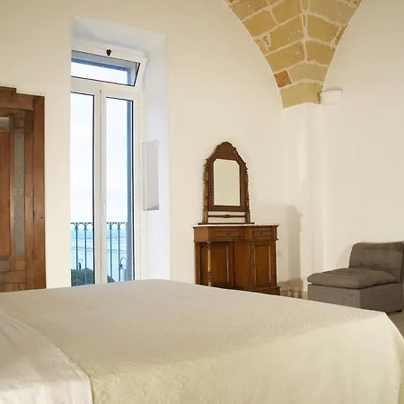 Castello *